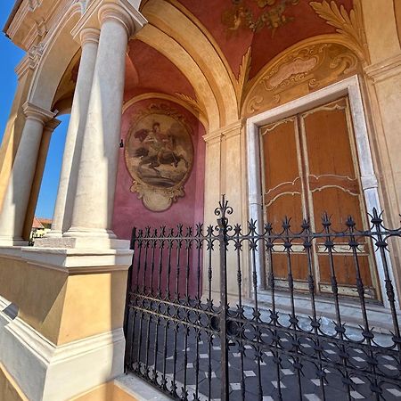 Napoleone Vintage House Villa Imperia Luaran gambar